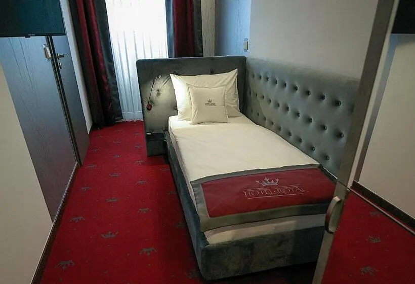اتاق استاندارد یک نفره, Royal