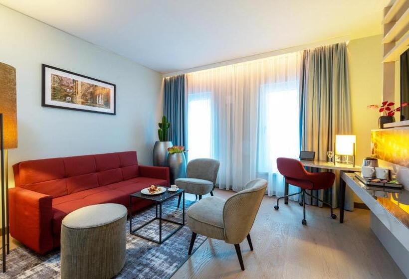 سوییت جونیور, Leonardo Hotel Augsburg