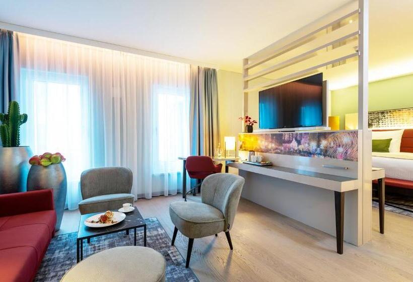 سوییت جونیور, Leonardo Hotel Augsburg