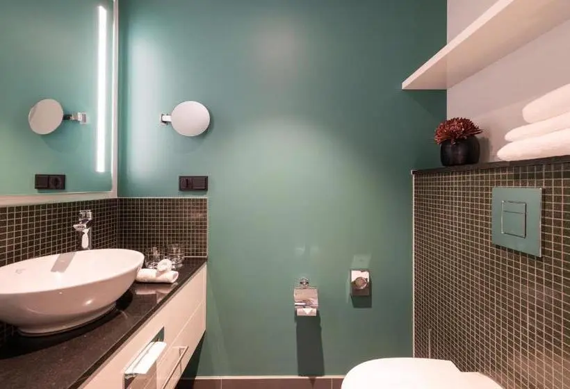 デラックストリプルルーム, Leonardo Hotel Augsburg