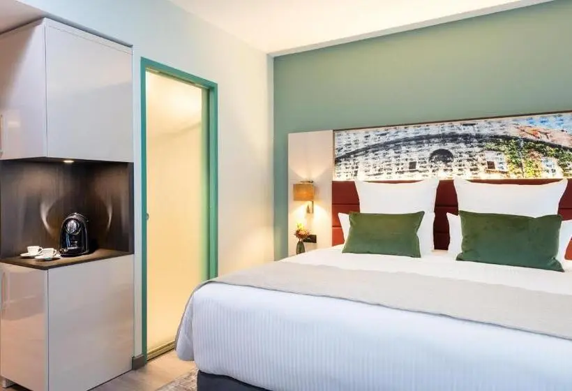 デラックストリプルルーム, Leonardo Hotel Augsburg