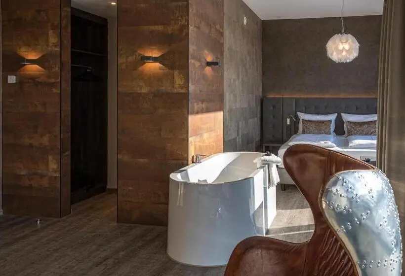 スーペリアースイート, Deck 8 Designhotel.soest