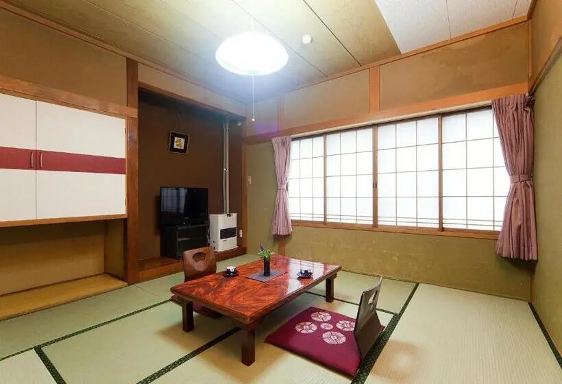 スタンダードトリプルルーム, Tomiya Ryokan