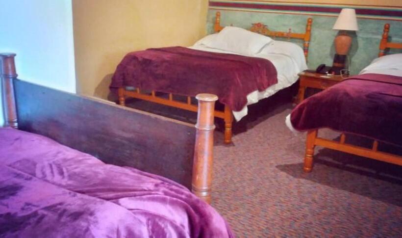 3-Bett-Standardzimmer, Posada Ingapirca