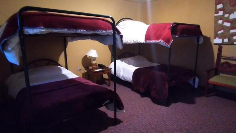 4 Bett Standardzimmer, Posada Ingapirca