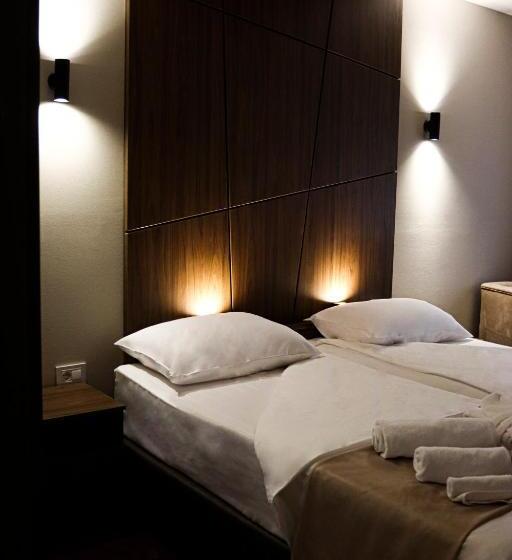 اتاق استاندارد, Mk Premier