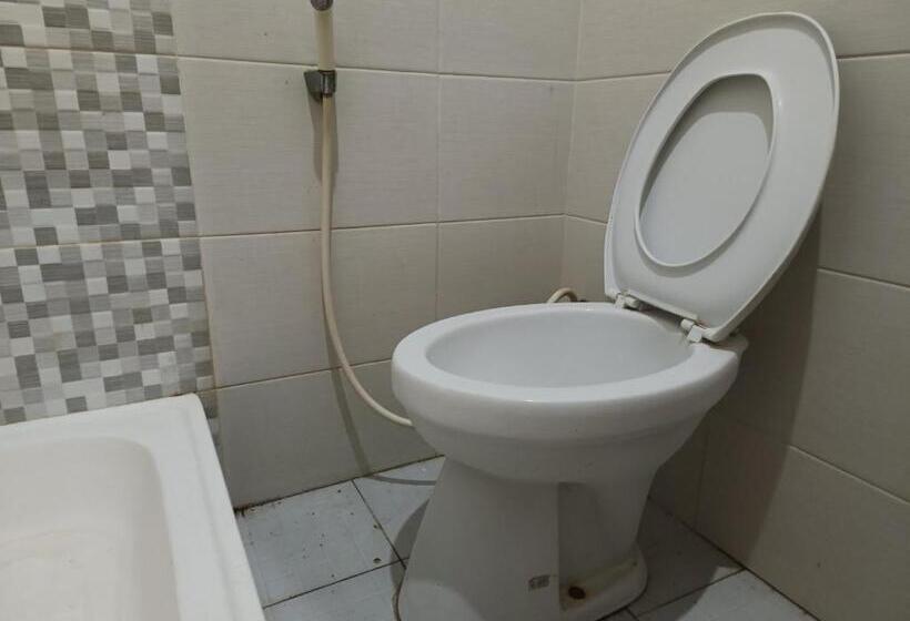 غرفة قياسية فردية, Balqies Homestay Syariah Makassar Mitra Reddoorz