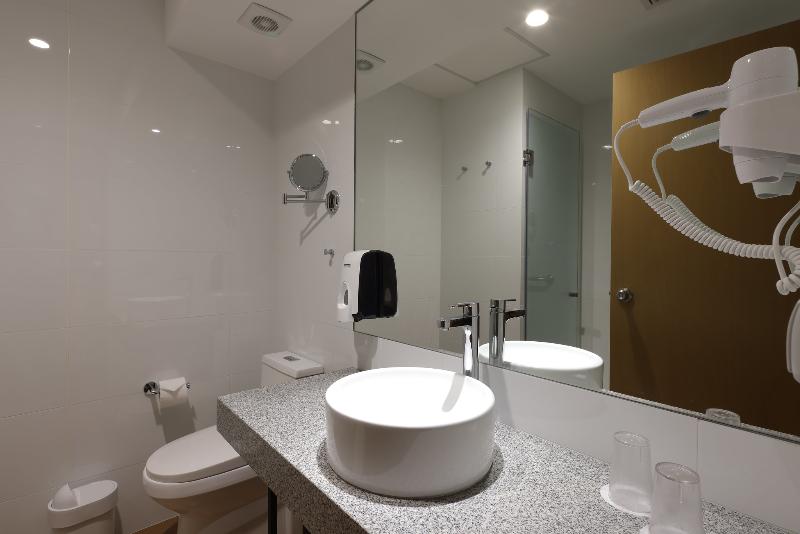 اتاق استاندارد, Casa Andina Standard Benavides