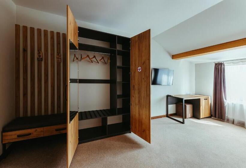 스탠다드 룸, Huston