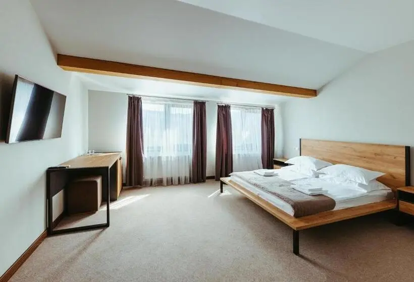 Quarto superior, Huston
