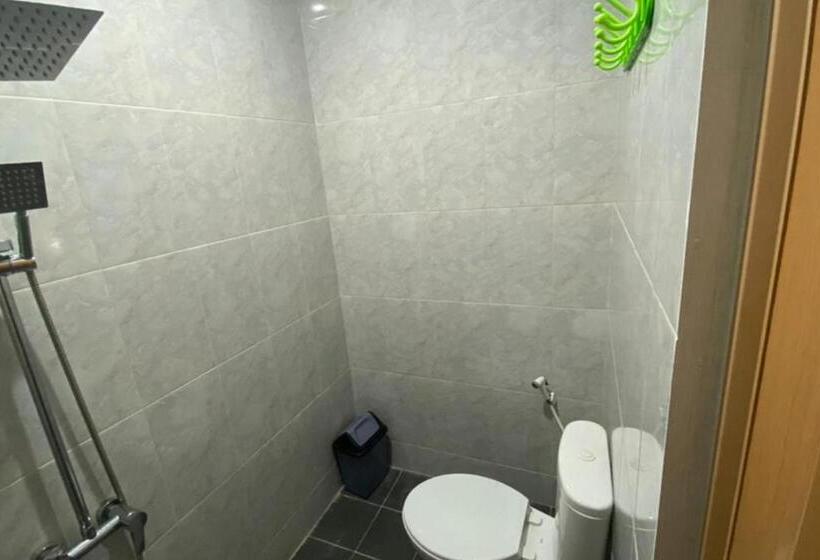 Pokój Deluxe, Reddoorz Plus @ Rawamangun