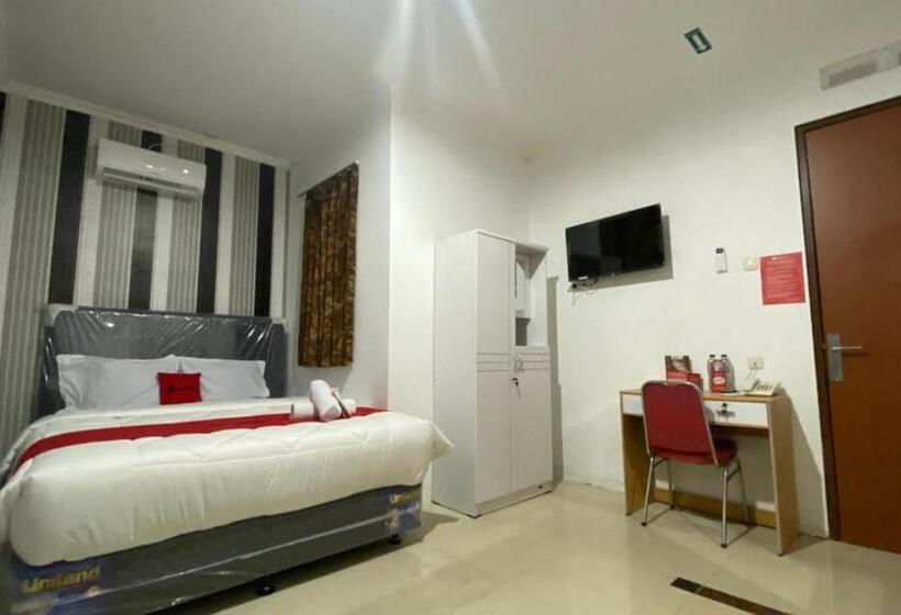 Pokój Deluxe, Reddoorz Plus @ Rawamangun