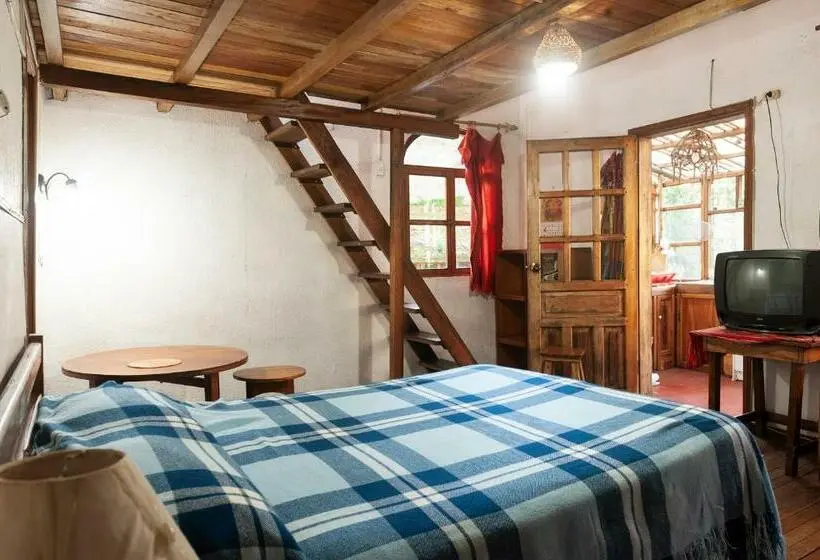 Perhehuone, Le Petit Jardin