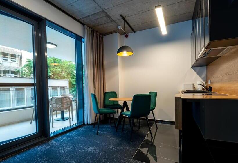 Апартаменты 1 Спальня с Балконом, Noir