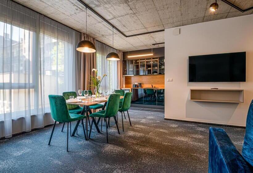 Апартаменты 2 Спальни, Noir