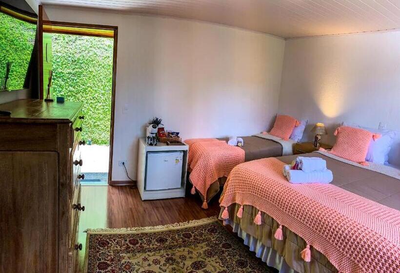 スタンダードトリプルルーム, Pousada Hortelã