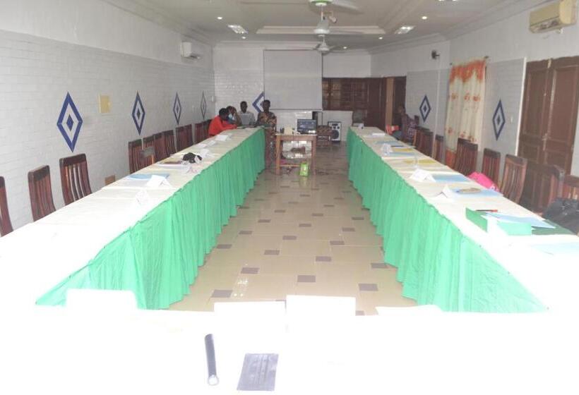 1 Bedroom Apartment with Terrace, White Horse Hotel Porto Novo