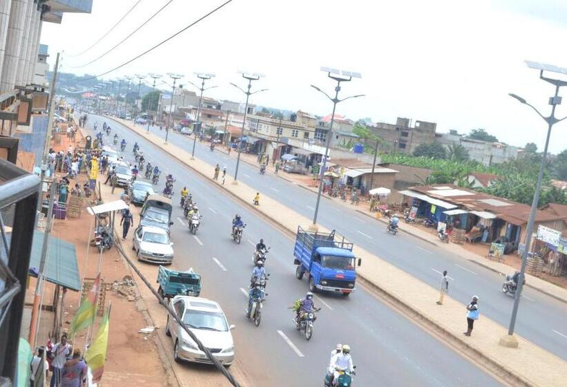 Standard Single Room, White Horse Hotel Porto Novo