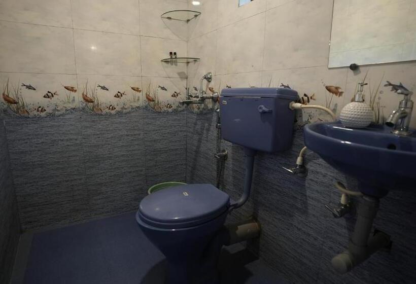 Номер Deluxe, Anjoned Hostel & Cafe