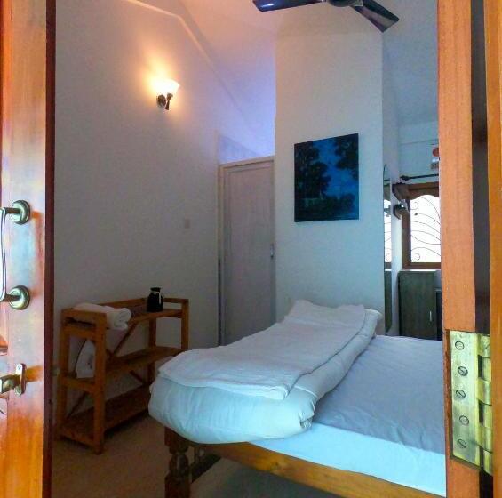 Номер Deluxe, Anjoned Hostel & Cafe