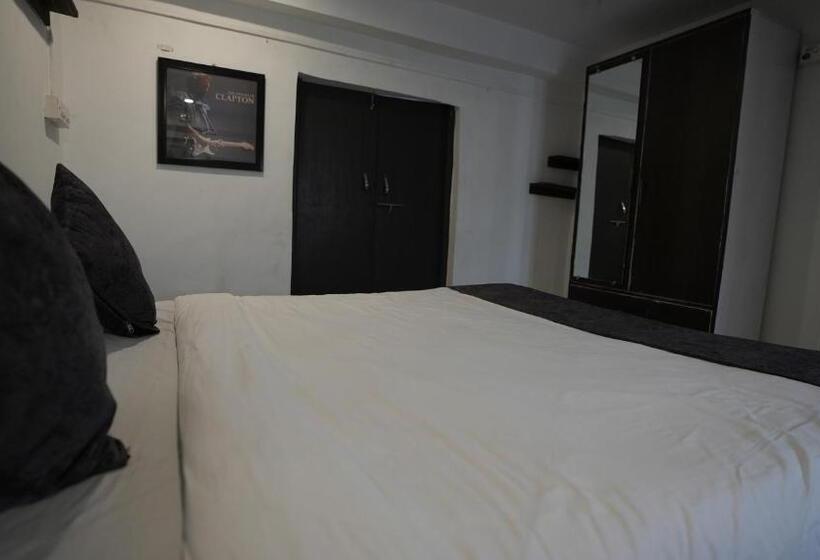 Номер Deluxe, Anjoned Hostel & Cafe