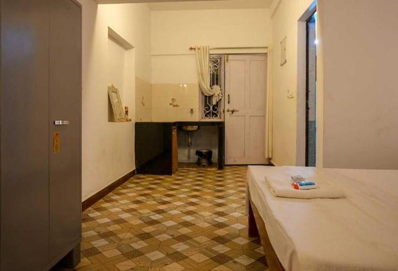 Семейный Номер Deluxe, Anjoned Hostel & Cafe