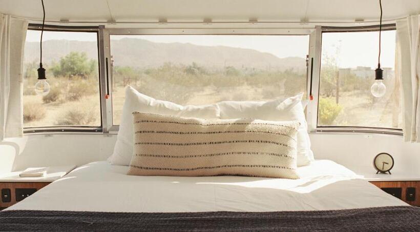 חדר דלוקס, Autocamp Joshua Tree