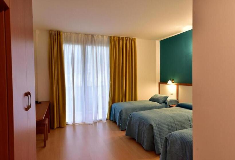 スタンダードトリプルルーム, La Pieve