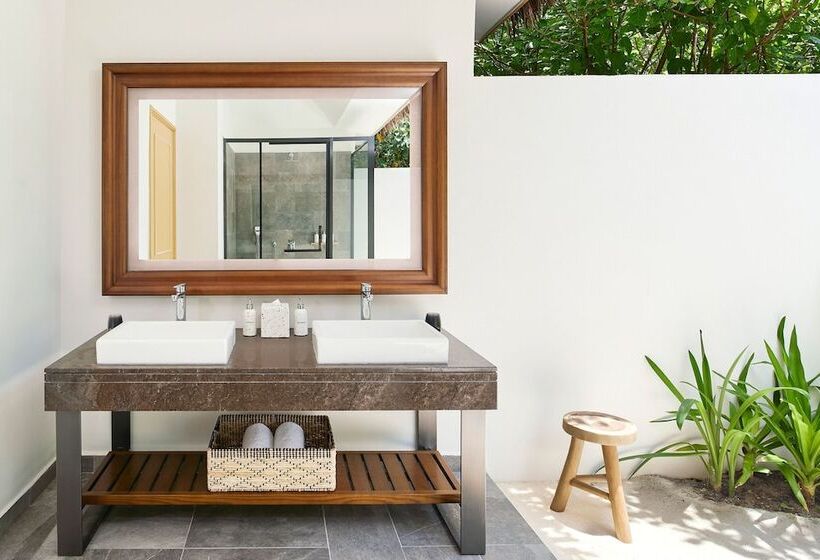 ویلای 2 خوابه, Le Meridien Maldives Resort & Spa