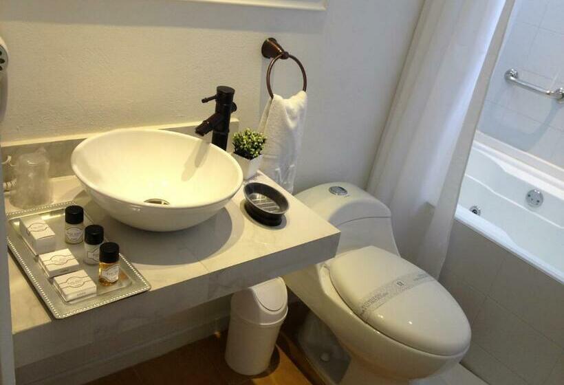 Люкс с гидромассажем, Mediterraneo Boutique