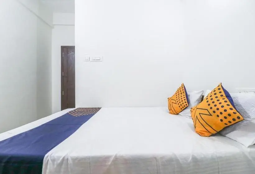 スタンダードルーム, Spot On Rohini Inn Kadampuzha
