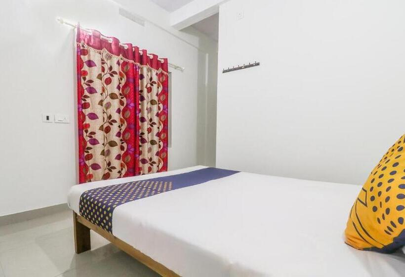 スタンダードルーム, Spot On Rohini Inn Kadampuzha