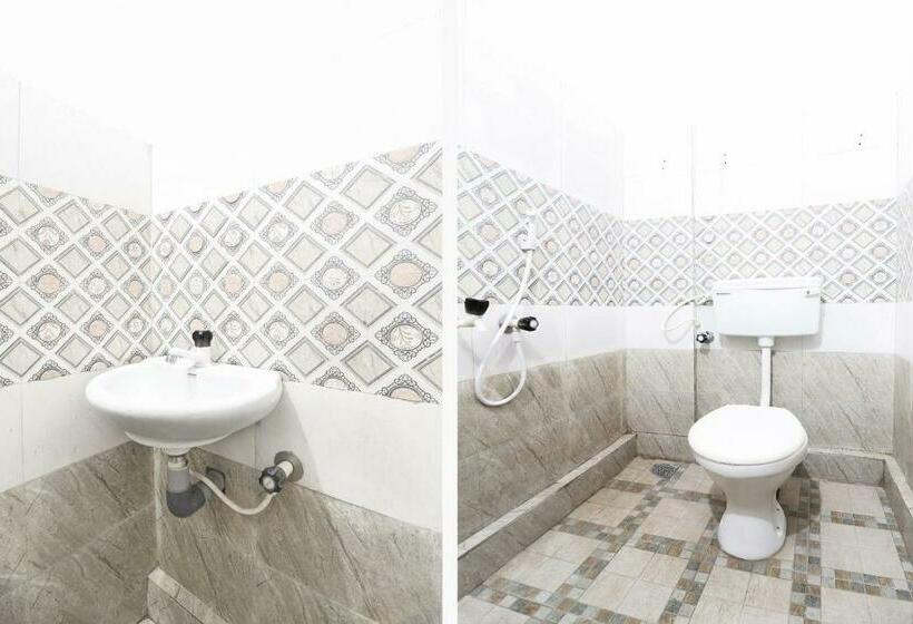 スタンダードルーム, Spot On Rohini Inn Kadampuzha