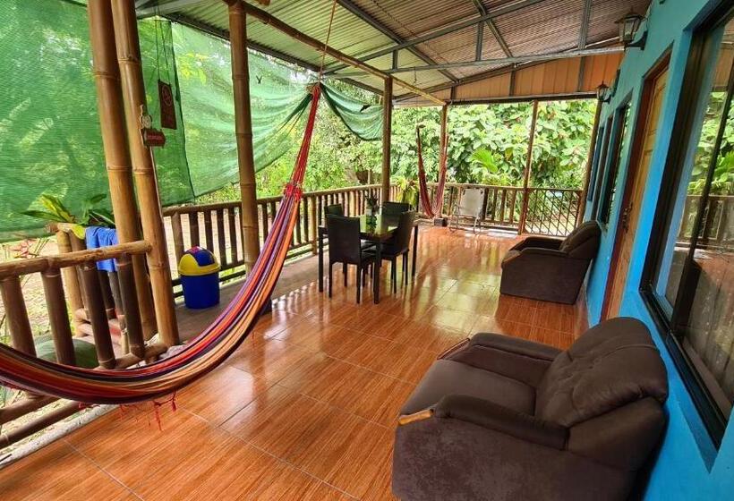 اتاق استاندارد, El Manantial De Corcovado