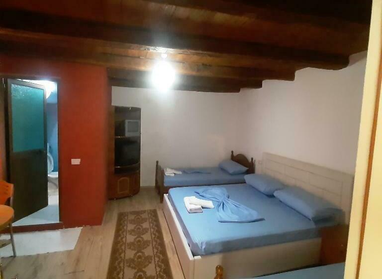 Семейный Номер, Kulla E Vjeter