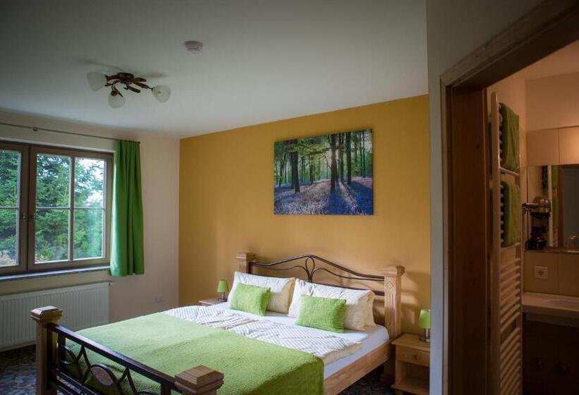 スタンダードルーム, Pension Raupennest Mit Blockhaussauna