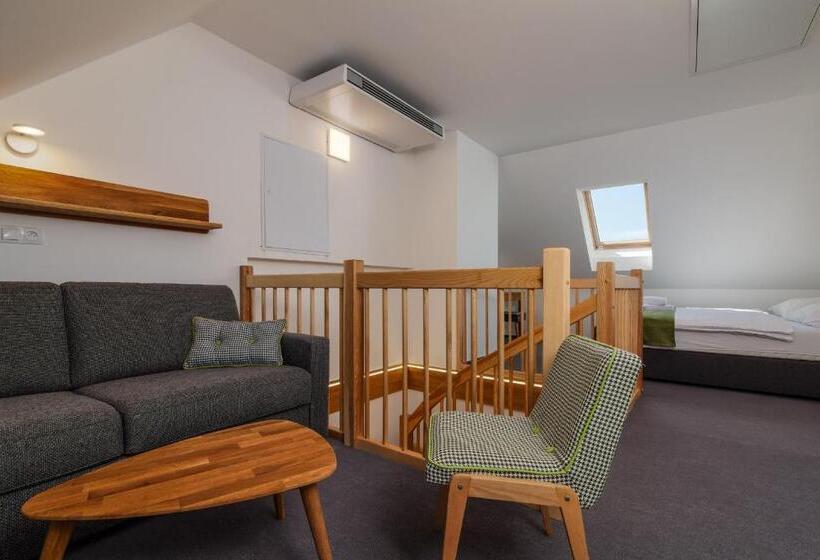 浴室共有ファミリールーム, Resort Valtberg Valtice