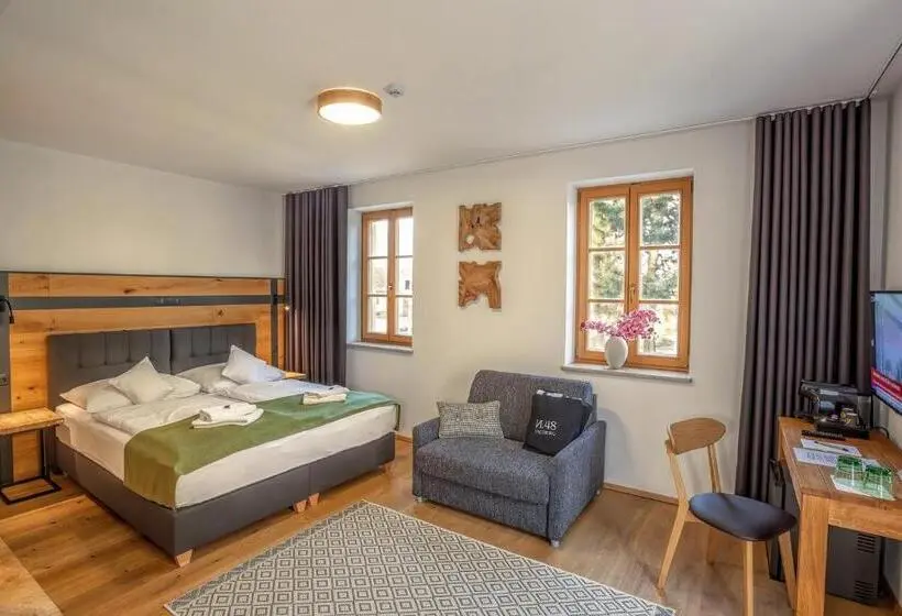 Standard-huone Sisäpuolella, Resort Valtberg Valtice