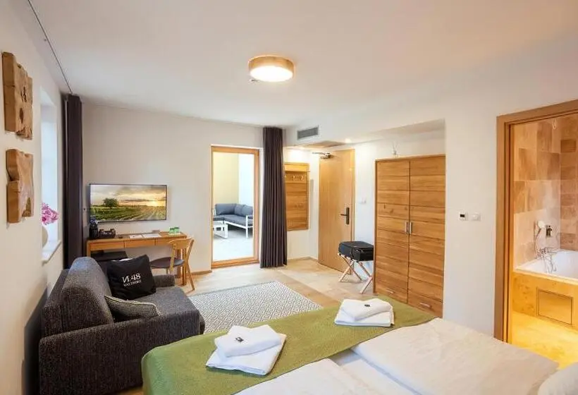 Standard-huone Sisäpuolella, Resort Valtberg Valtice