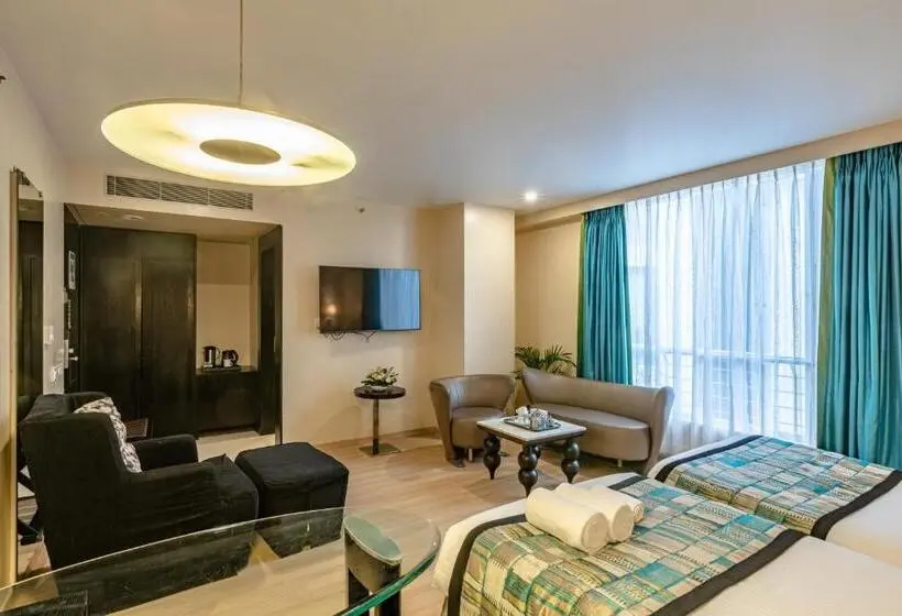 キングサイズベッドのスタンダードルーム, Sonotel Hotels & Resorts Pvt Ltd