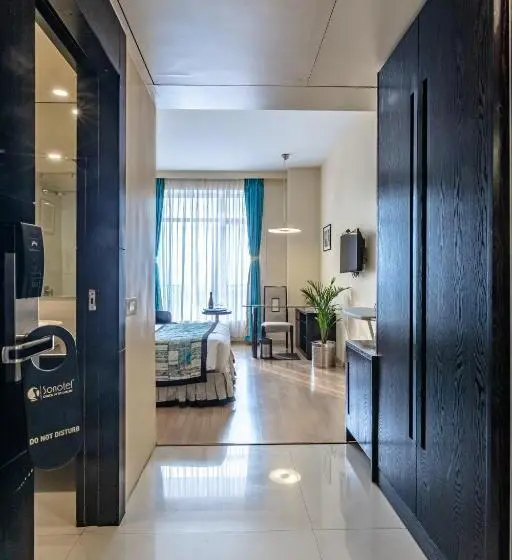 キングサイズベッドのスタンダードルーム, Sonotel Hotels & Resorts Pvt Ltd