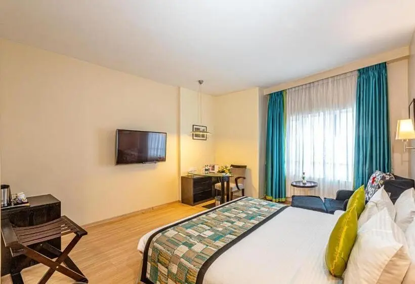 キングサイズベッドのスタンダードルーム, Sonotel Hotels & Resorts Pvt Ltd