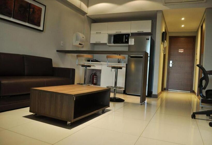 استودیو استاندارد با بالکن, Un Cuarto De Hotel Que No Es