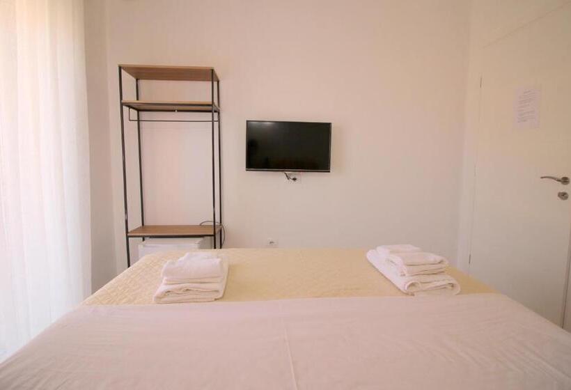 Habitació Estàndard amb Balconada, Elite Sarande