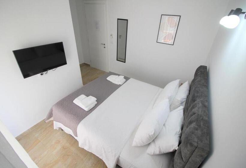 Habitació Estàndard amb Balconada, Elite Sarande