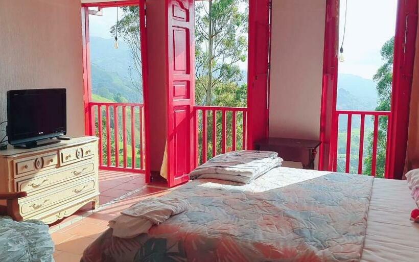 חדר דלוקס עם נוף להרים, Natura Cocora