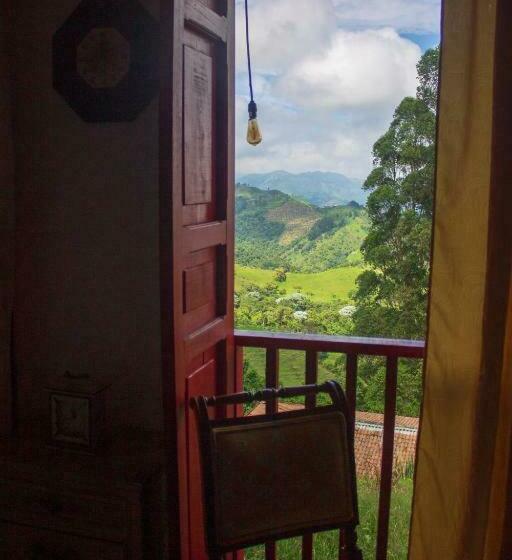 غرفة ديلوكس, Natura Cocora