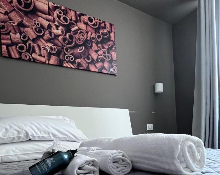 Habitación Estándar, Villa Fenix Osio Sotto 2