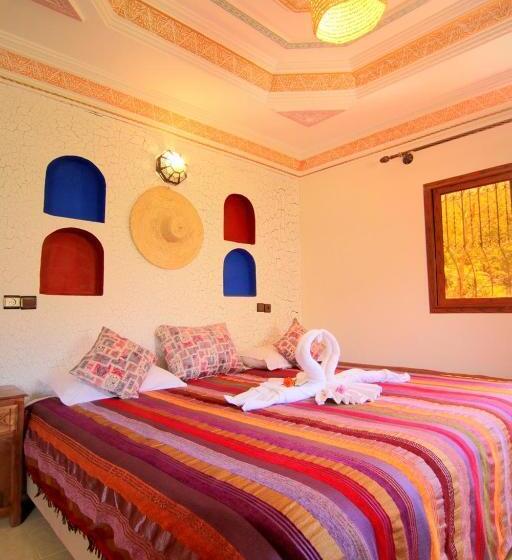Deluxe Room with Balcony, Jnane Karma
