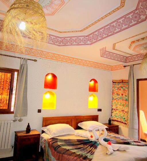 غرفة عائلية مطلّة علي الجبل, Jnane Karma